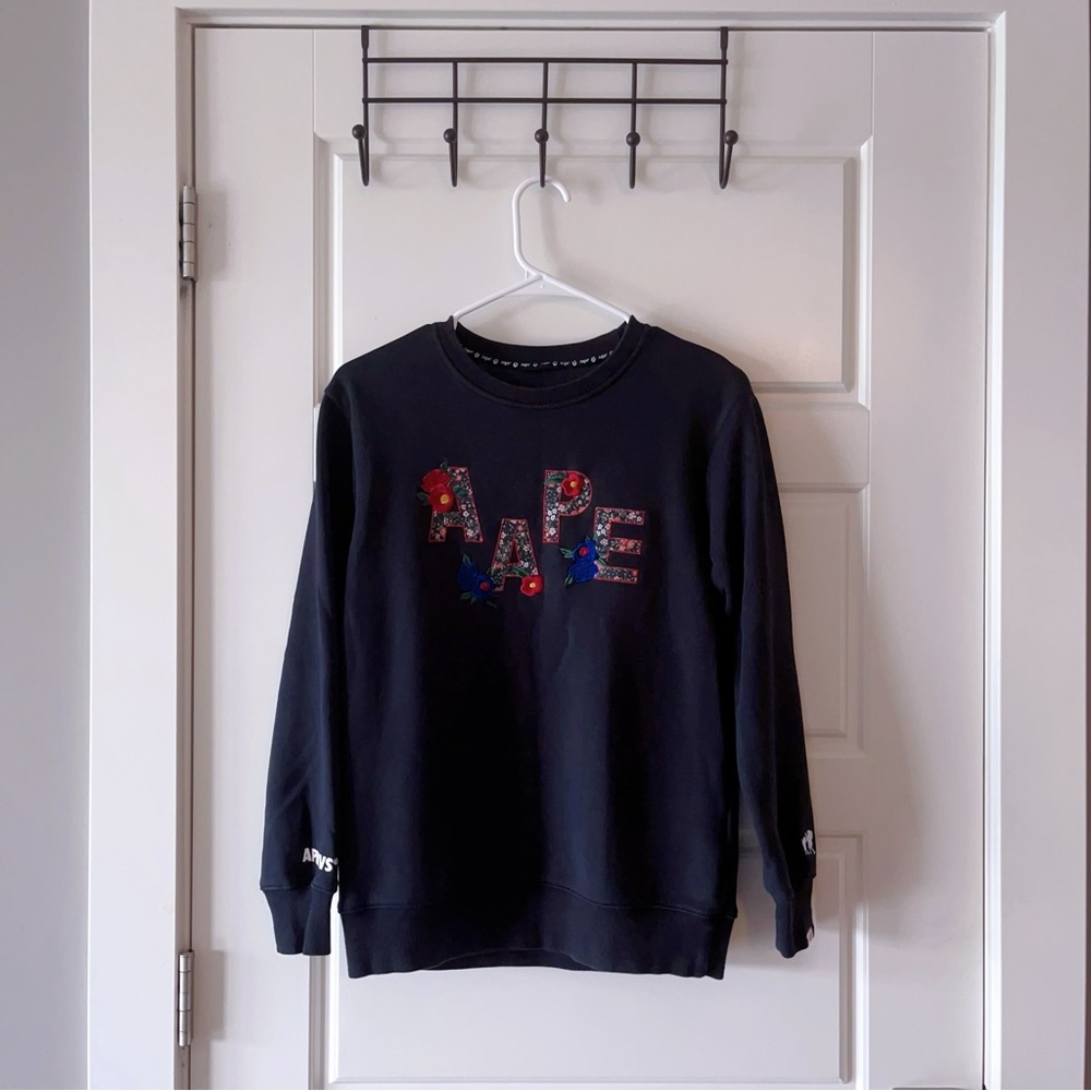 AAPE Women’s Black Cozy Fleece Sweatshirt